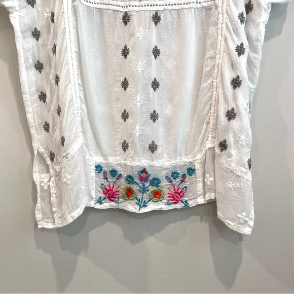Johnny Was Colorful Floral Eyelet Embroidered Top - Picture 4 of 11